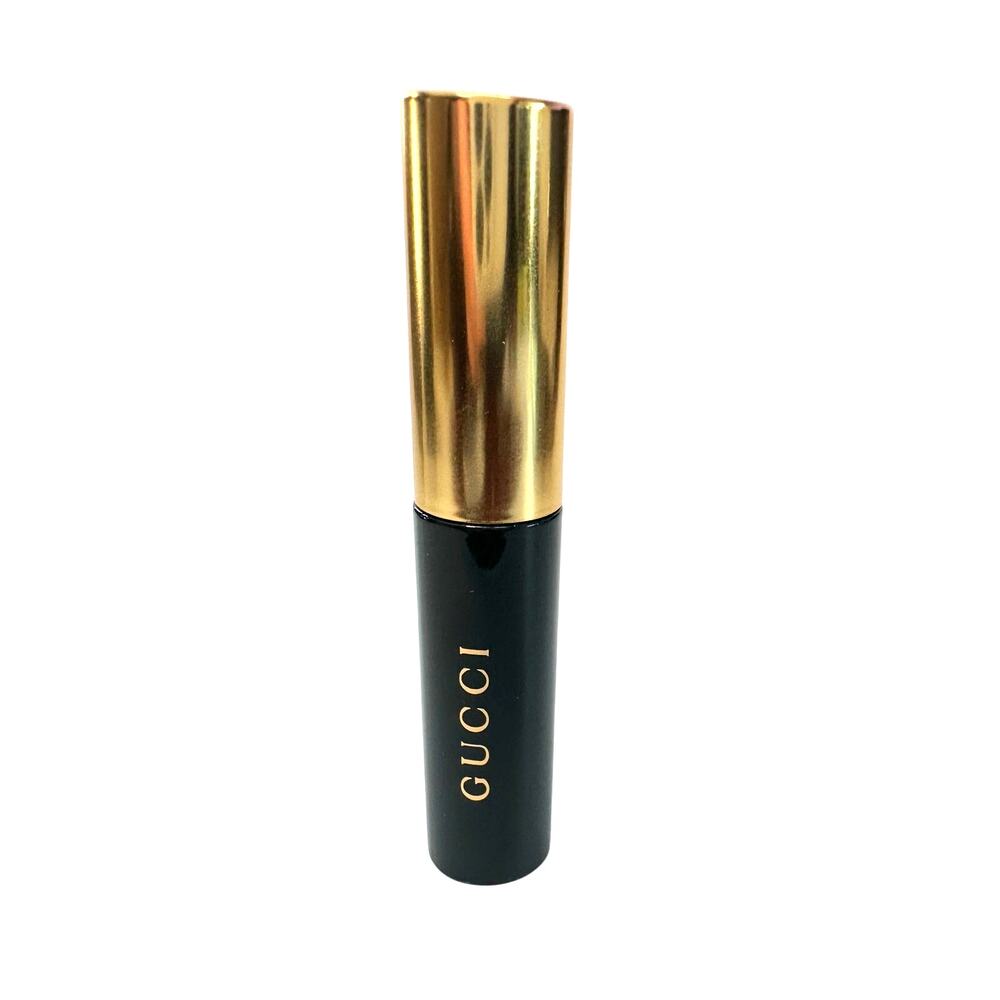 GUCCI Le Magnétisme Volumizing Mascara - Full Fan Effect Volume & Curl Mascara - Picture 7 of 13